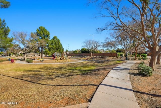 1731 E BRUCE Avenue, Gilbert, AZ 85234