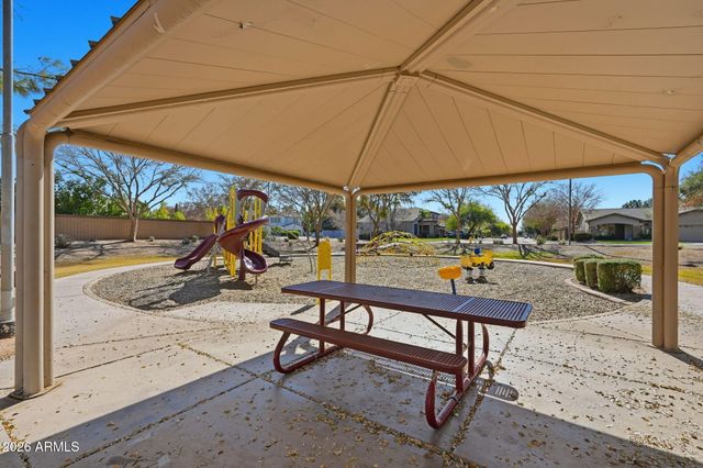 1731 E BRUCE Avenue, Gilbert, AZ 85234