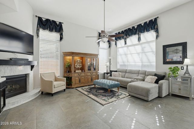 1731 E BRUCE Avenue, Gilbert, AZ 85234