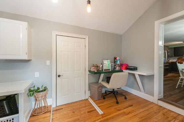 1105 Woodlake Road, Stamping Ground, KY 40379