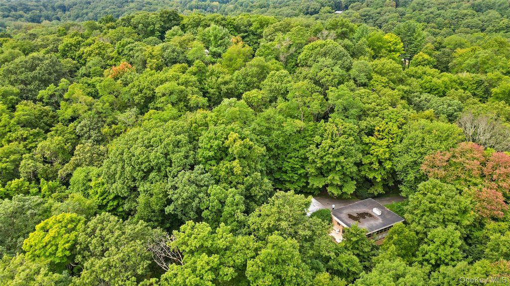 10 Paula Place, Chappaqua, NY 10514 — exterior