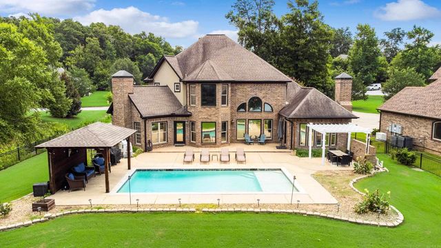 7611 Worth Avenue, Benton, AR 72019