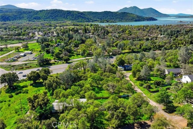 15560 20th Avenue, Clearlake, CA 95422