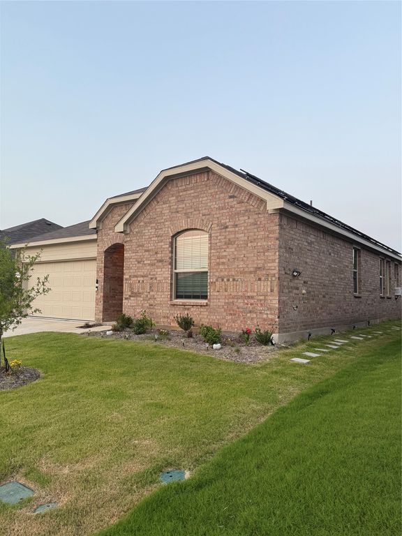 4913 Sagerun Drive, Princeton, TX 75407