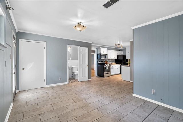 5098 SEA ISLE RD, Memphis, TN 38117
