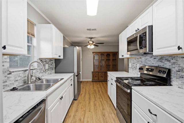 4057 VANA DRIVE, Sarasota, FL 34241