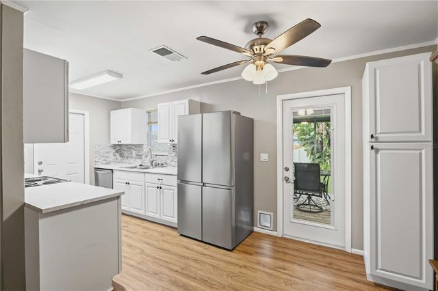 4057 VANA DRIVE, Sarasota, FL 34241