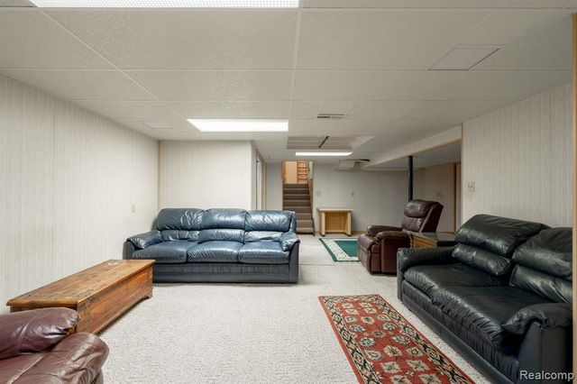 1561 Glen Lane, Trenton, MI 48183