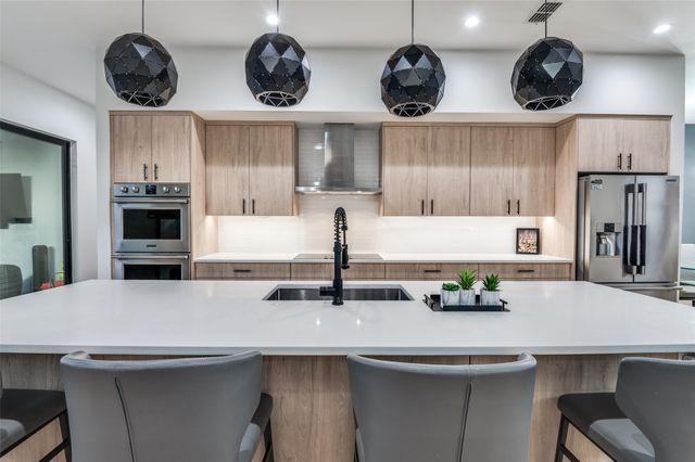 5441 Melrose Avenue, Dallas, TX 75206