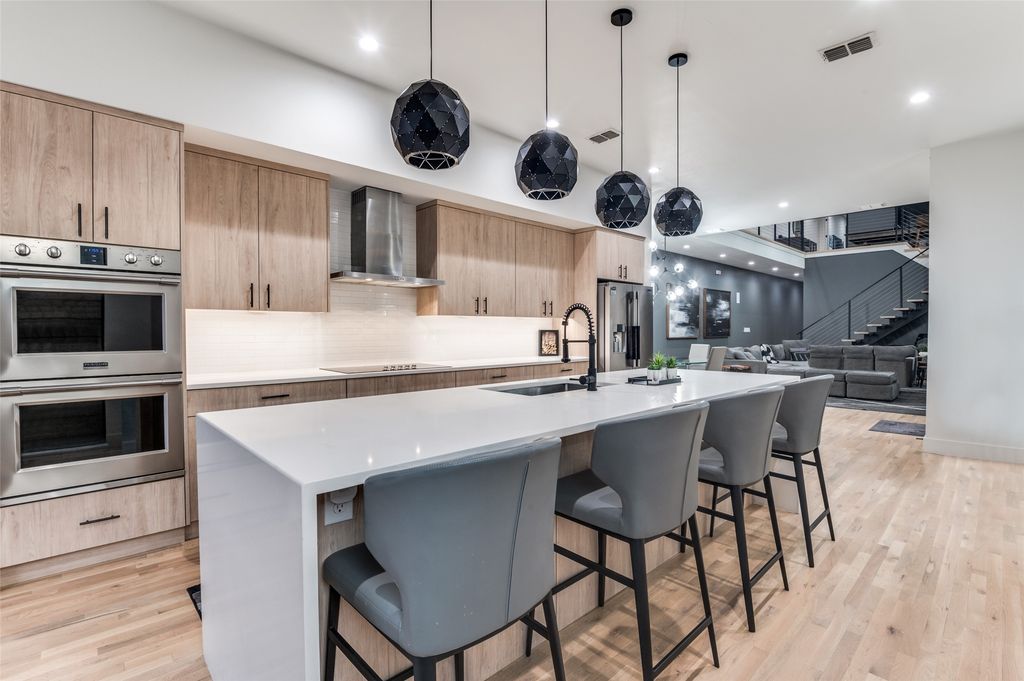 5441 Melrose Avenue, Dallas, TX 75206