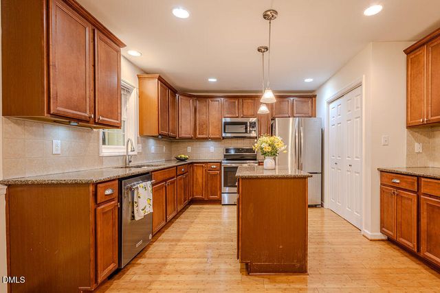 1806 Medfield Road, Raleigh, NC 27607
