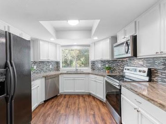 16606 Oxnard Lane, Friendswood, TX 77546