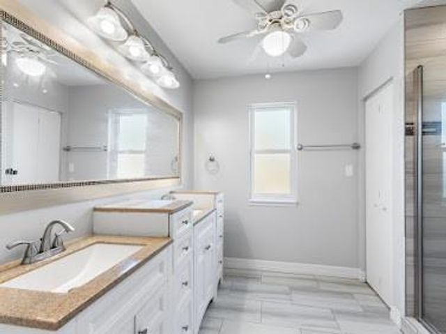 16606 Oxnard Lane, Friendswood, TX 77546