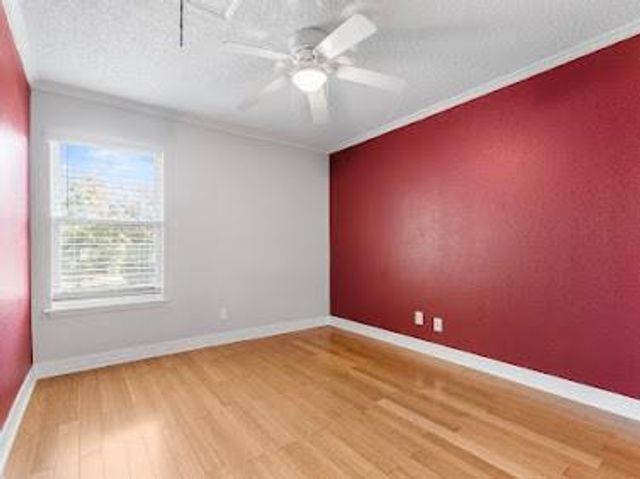 16606 Oxnard Lane, Friendswood, TX 77546