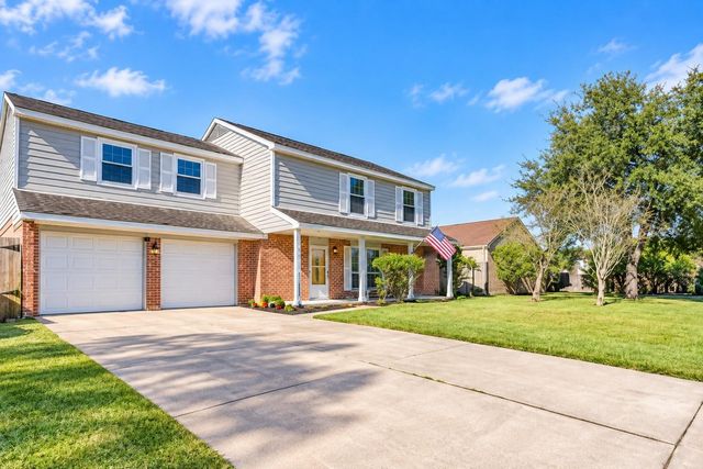 16606 Oxnard Lane, Friendswood, TX 77546