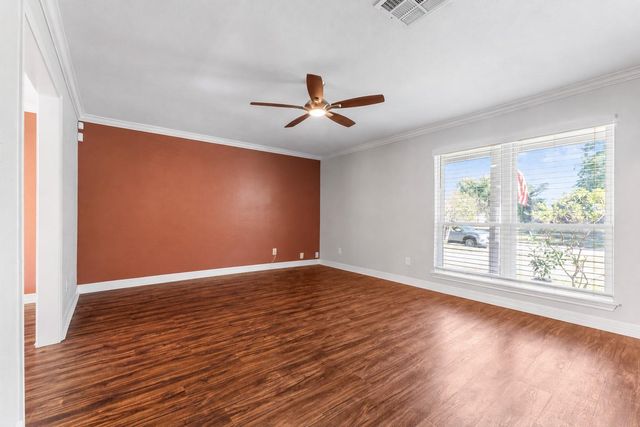 16606 Oxnard Lane, Friendswood, TX 77546
