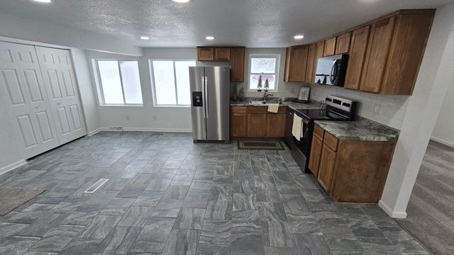 1201 L Street NE, Brainerd, MN 56401