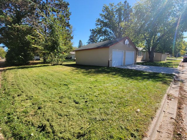 1201 L Street NE, Brainerd, MN 56401