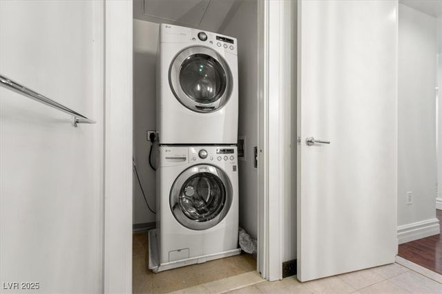 2700 Las Vegas Boulevard 1701, Las Vegas, NV 89109