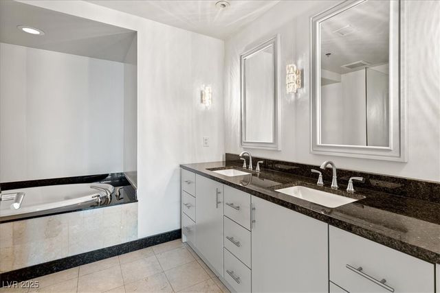 2700 Las Vegas Boulevard 1701, Las Vegas, NV 89109