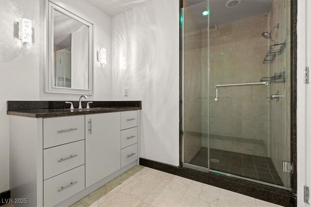 2700 Las Vegas Boulevard 1701, Las Vegas, NV 89109