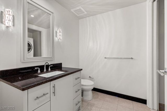 2700 Las Vegas Boulevard 1701, Las Vegas, NV 89109