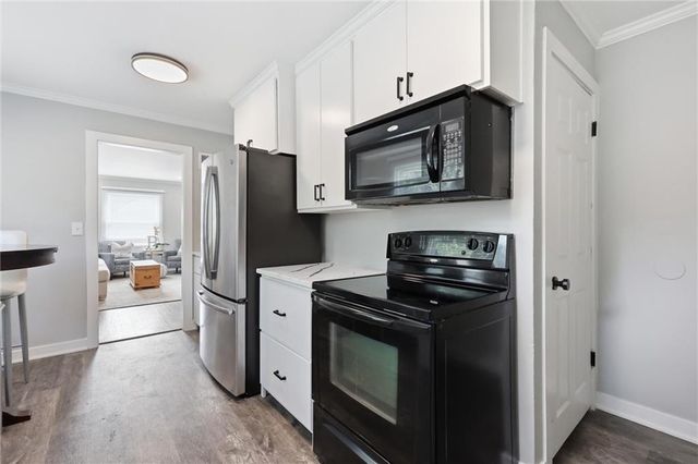 5311 W 50th Terrace, Roeland Park, KS 66205