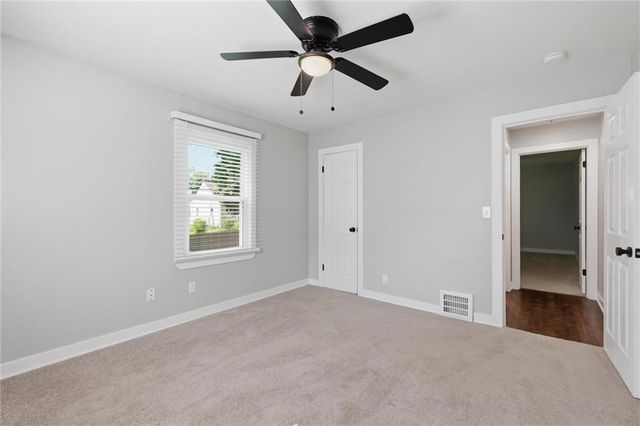 5311 W 50th Terrace, Roeland Park, KS 66205