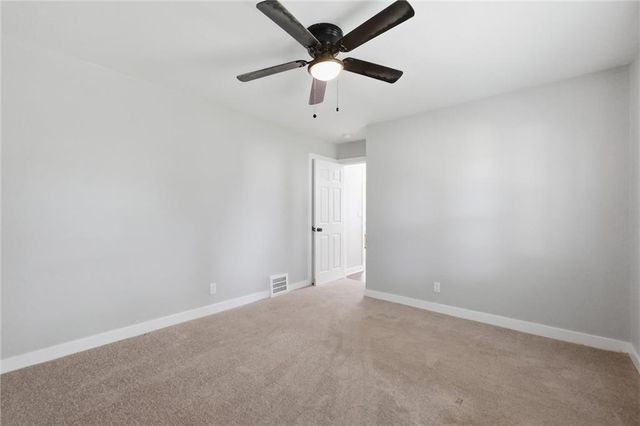 5311 W 50th Terrace, Roeland Park, KS 66205