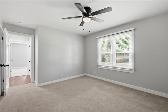 5311 W 50th Terrace, Roeland Park, KS 66205
