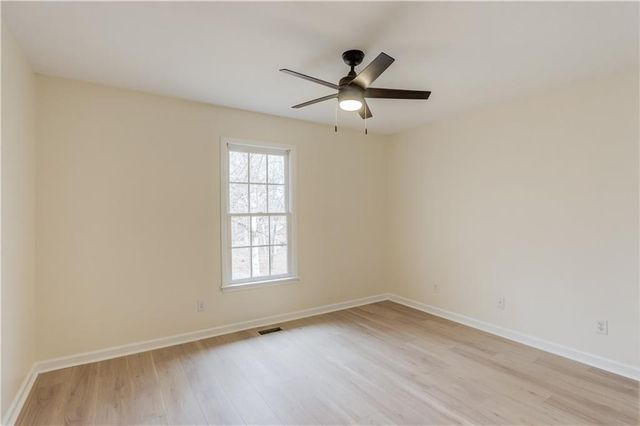 4900 Flat Creek Road, Oakwood, GA 30566