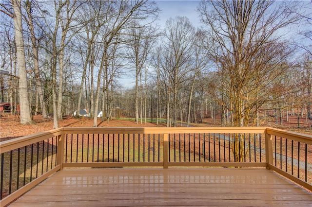 4900 Flat Creek Road, Oakwood, GA 30566