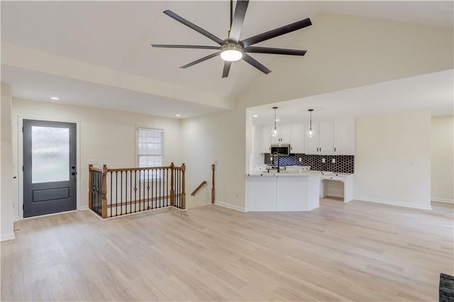 4900 Flat Creek Road, Oakwood, GA 30566