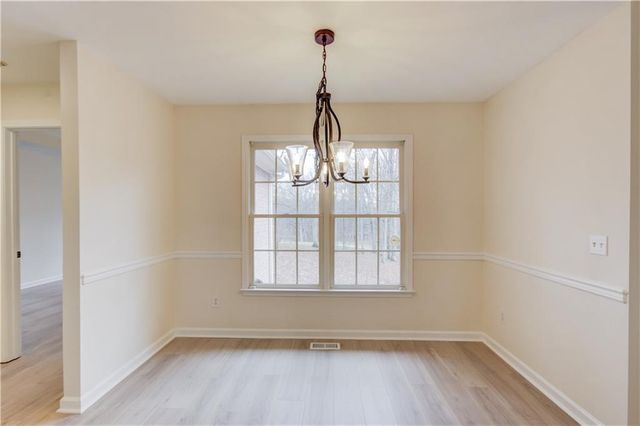 4900 Flat Creek Road, Oakwood, GA 30566