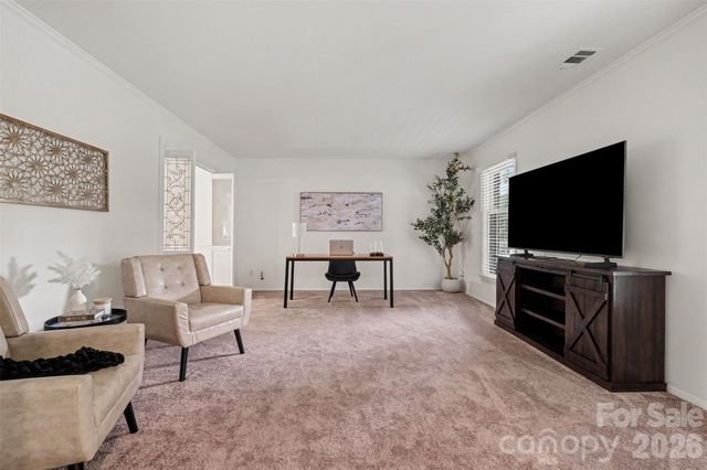 10727 Colony Woods Drive, Charlotte, NC 28277