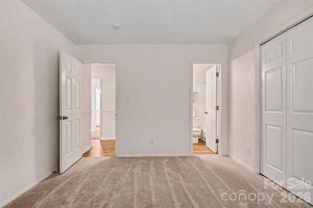 10727 Colony Woods Drive, Charlotte, NC 28277
