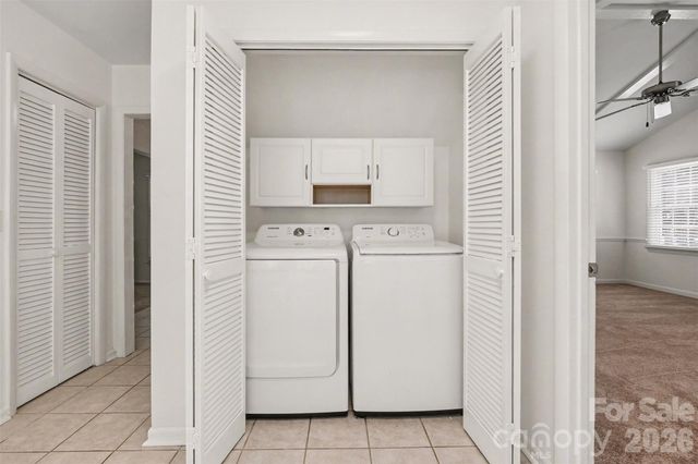 10727 Colony Woods Drive, Charlotte, NC 28277