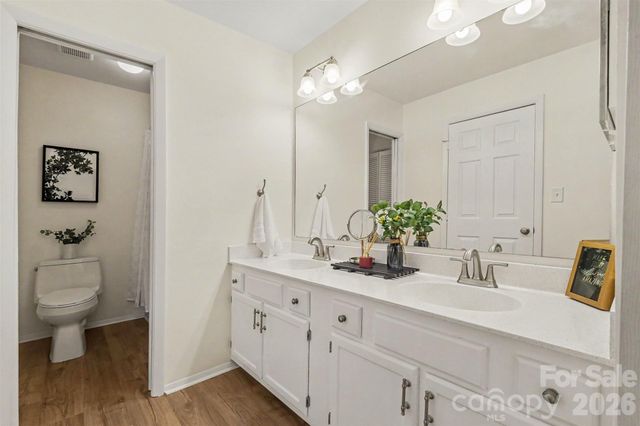 10727 Colony Woods Drive, Charlotte, NC 28277