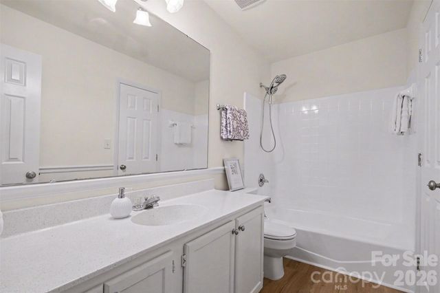 10727 Colony Woods Drive, Charlotte, NC 28277