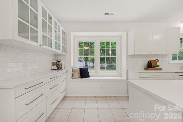 10727 Colony Woods Drive, Charlotte, NC 28277