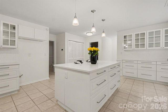 10727 Colony Woods Drive, Charlotte, NC 28277