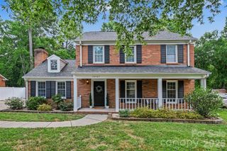 10727 Colony Woods Drive, Charlotte, NC 28277