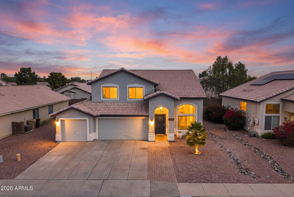 8626 W LAS PALMARITAS Drive, Peoria, AZ 85345 — exterior