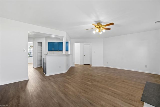 1112 Van Loen DR, Virginia Beach, VA 23453