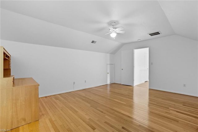 1112 Van Loen DR, Virginia Beach, VA 23453