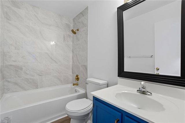 1112 Van Loen DR, Virginia Beach, VA 23453