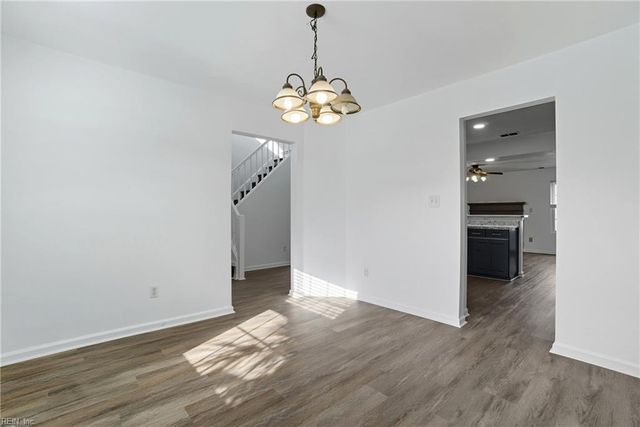 1112 Van Loen DR, Virginia Beach, VA 23453