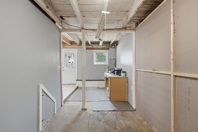 415 Anthony St, Fall River, MA 02720