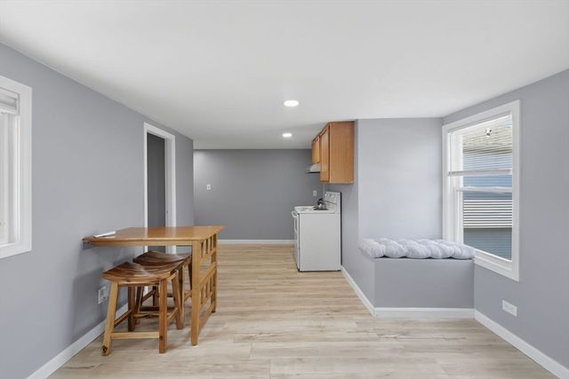 415 Anthony St, Fall River, MA 02720
