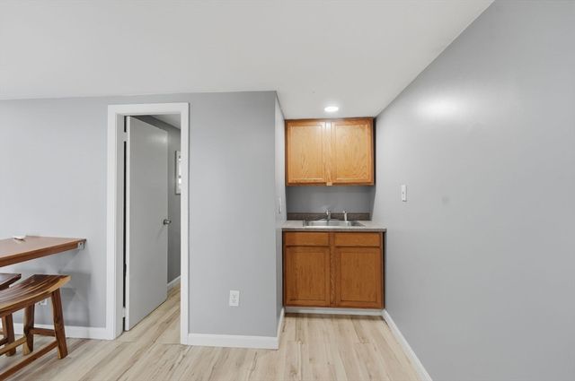 415 Anthony St, Fall River, MA 02720